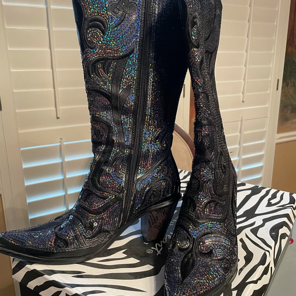 Black/Blue Sequined Cowboy Boots